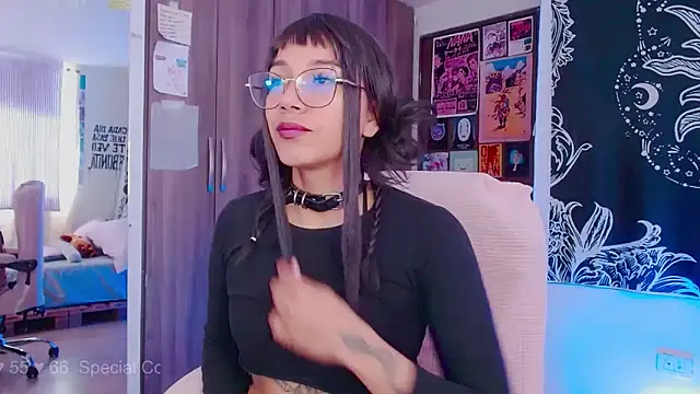 melissahowl online show from 09/13/25, 05:46