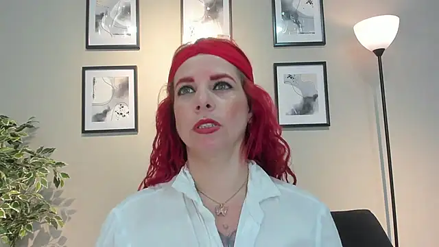 Snapshot of HannaBrave chatting on 02/24/26, 07:23 HannaBrave online show from 02/24/26, 07:23