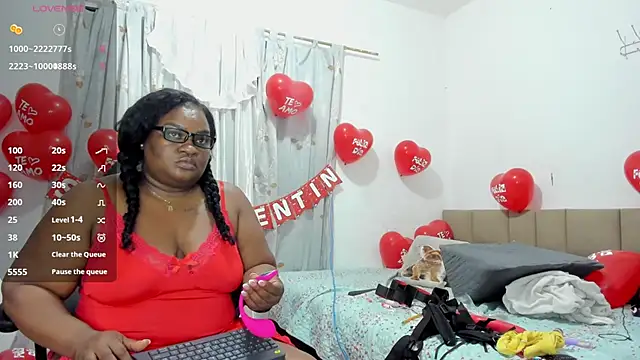 lilybaudyn  online show from 02/13/26, 10:17