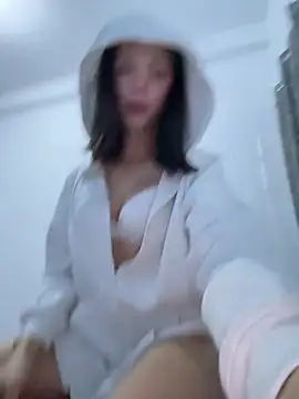 Carlita cute online show from 04/16/26, 05:08