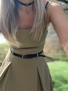 Crazy-Rosa online show from 04/15/26, 04:52