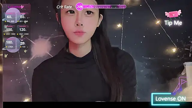 Snapshot of O0_0Q chatting on 12/14/24, 01:59 O0 0Q online show from 12/14/24, 01:59