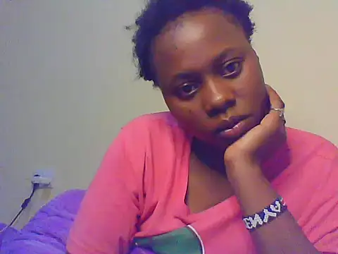 EBONYVANILLA02 online show from 11/13/25, 08:52