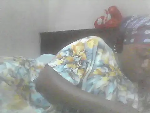 EBONYVANILLA02 online show from 05/15/26, 07:37