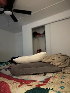 Snapshot of parTy20344 chatting on 12/04/24, 06:28 parTy20344 online show from 12/04/24, 06:28