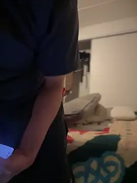 Snapshot of parTy20344 chatting on 12/17/24, 12:56 parTy20344 online show from 12/17/24, 12:56