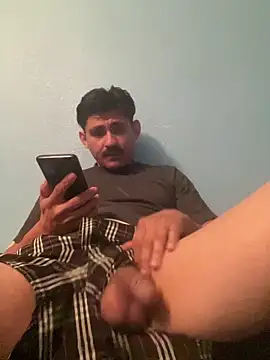 Snapshot of parTy20344 chatting on 11/30/25, 12:25 parTy20344 online show from 11/30/25, 12:25