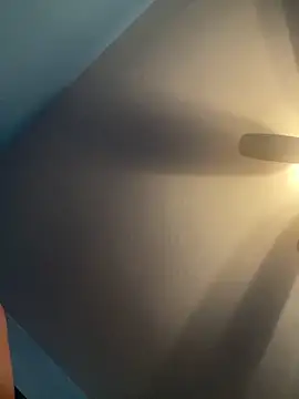 Snapshot of parTy20344 chatting on 12/16/25, 04:06 parTy20344 online show from 12/16/25, 04:06