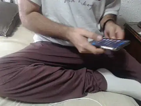 Snapshot of lover_camer chatting on 02/14/25, 11:53 lover camer online show from 02/14/25, 11:53
