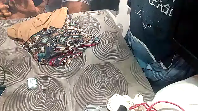 baby23boy online show from 10/18/25, 11:33