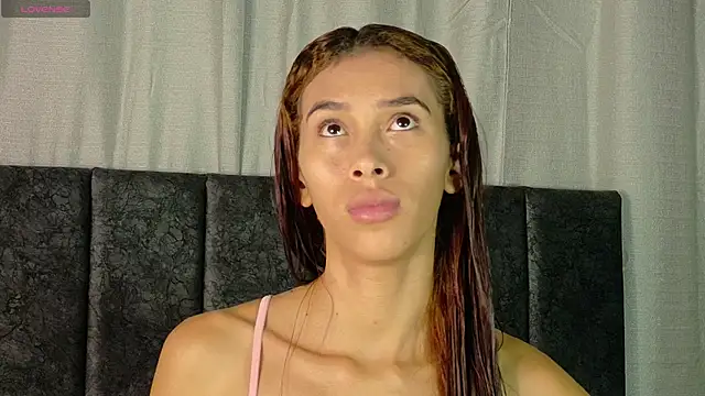 Iamkarlaa doll online show from 09/15/25, 06:24