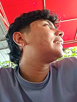  Ottis  online show from 10/04/25, 07:01