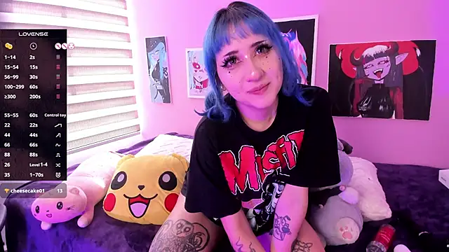 Snapshot of Miwa_violet chatting on 02/19/25, 07:05 Miwa violet online show from 02/19/25, 07:05