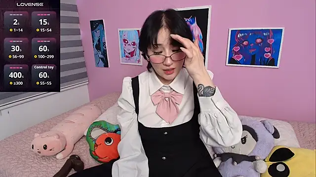 Snapshot of Miwa_violet chatting on 09/26/25, 06:34 Miwa violet online show from 09/26/25, 06:34