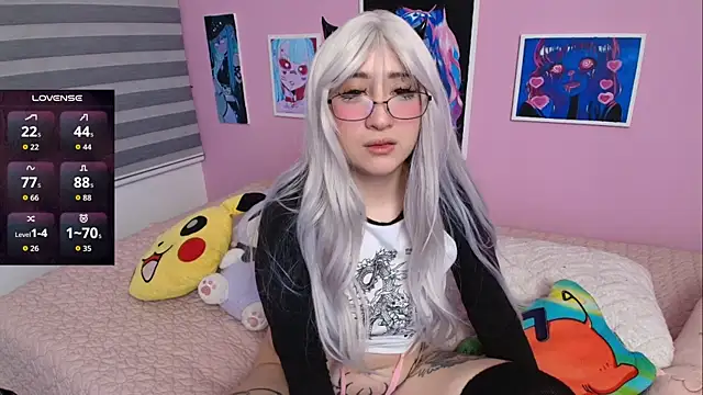 Snapshot of Miwa_violet chatting on 09/29/25, 01:00 Miwa violet online show from 09/29/25, 01:00