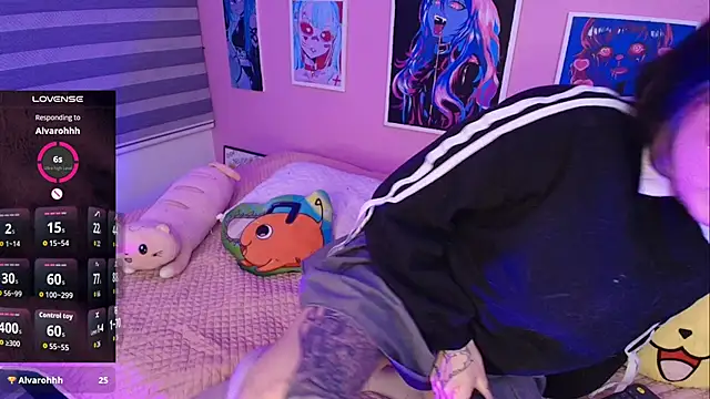 Miwa violet online show from 04/06/26, 03:15