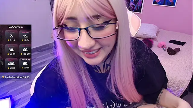 Miwa violet online show from 04/13/26, 12:16