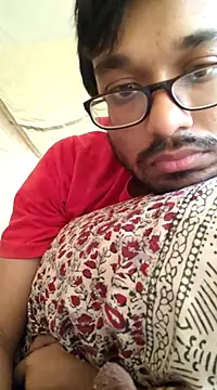 Snapshot of THE_NAKED_BOY chatting on 01/12/25, 03:17 THE NAKED BOY online show from 01/12/25, 03:17