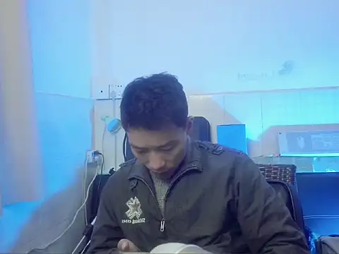 xhqds online show from 01/08/25, 11:21