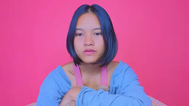 Snapshot of Natsu__ chatting on 12/25/24, 01:10 Natsu online show from 12/25/24, 01:10