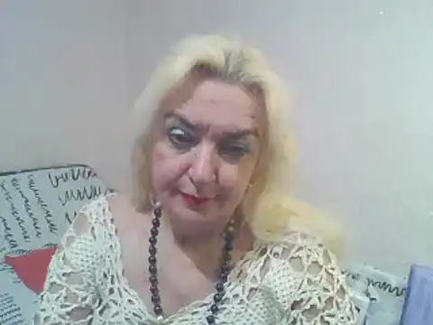 Snapshot of Meri798 chatting on 03/13/25, 11:38 Meri798 online show from 03/13/25, 11:38