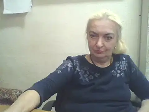 Snapshot of Meri798 chatting on 09/18/25, 06:10 Meri798 online show from 09/18/25, 06:10