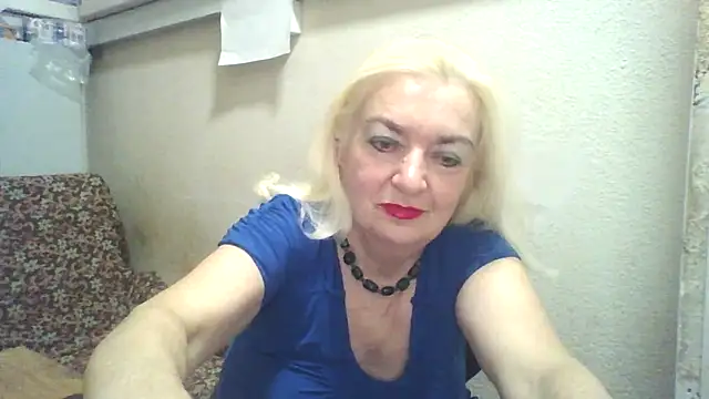 Snapshot of Meri798 chatting on 10/14/25, 08:53 Meri798 online show from 10/14/25, 08:53