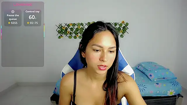 Emma-mae online show from 01/12/26, 11:32