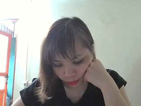 Angela-Eira online show from 10/01/25, 08:53