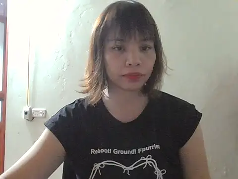 Angela-Eira online show from 10/02/25, 10:22