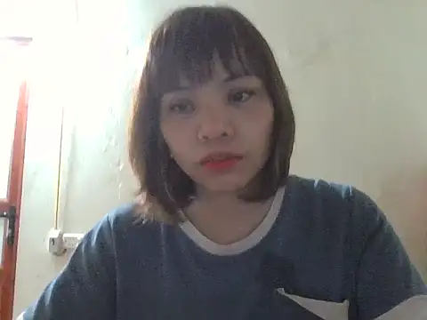 Angela-Eira online show from 10/11/25, 07:34