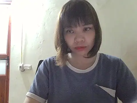 Angela-Eira online show from 10/16/25, 09:05