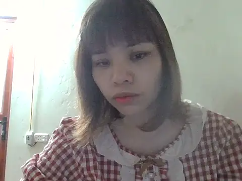 Angela-Eira online show from 11/23/25, 08:52