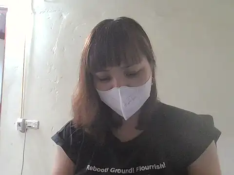 Snapshot of Angela-Eira chatting on 04/21/26, 01:42 Angela-Eira online show from 04/21/26, 01:42