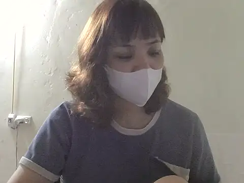 Snapshot of Angela-Eira chatting on 05/01/26, 05:06 Angela-Eira online show from 05/01/26, 05:06