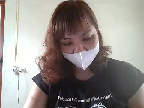 Snapshot of Angela-Eira chatting on 05/12/26, 06:43 Angela-Eira online show from 05/12/26, 06:43