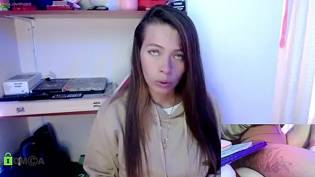 sweetlittlelisa online show from 09/22/25, 09:50