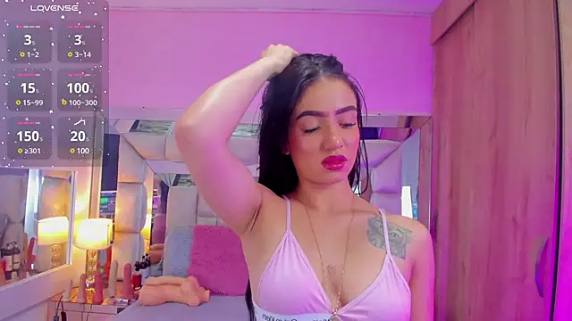 Snapshot of BILIE_ROUSE1 chatting on 03/15/25, 05:37 BILIE ROUSE1 online show from 03/15/25, 05:37