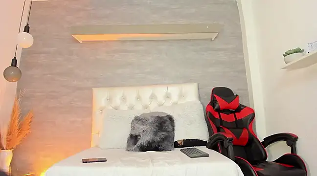 thararouse online show from 02/03/25, 12:14