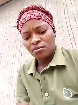 lovelyassbitch online show from 12/22/24, 11:44