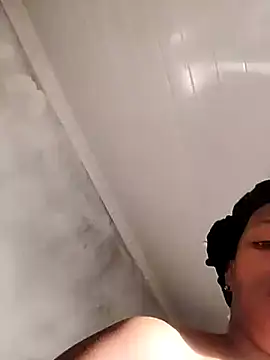 lovelyassbitch online show from 02/15/25, 06:02