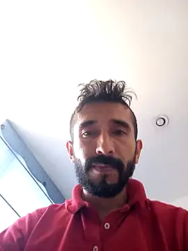 Snapshot of weedmanhot28 chatting on 12/20/24, 03:53 weedmanhot28 online show from 12/20/24, 03:53