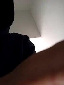 Snapshot of weedmanhot28 chatting on 01/18/25, 01:51 weedmanhot28 online show from 01/18/25, 01:51