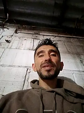 Snapshot of weedmanhot28 chatting on 09/23/25, 12:02 weedmanhot28 online show from 09/23/25, 12:02