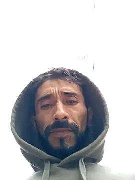 Snapshot of weedmanhot28 chatting on 11/01/25, 08:22 weedmanhot28 online show from 11/01/25, 08:22