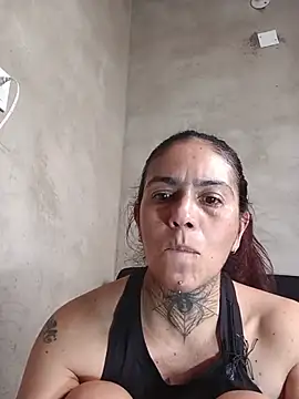 Snapshot of Dakary_hot chatting on 07/16/26, 06:36 Dakary hot online show from 07/16/26, 06:36