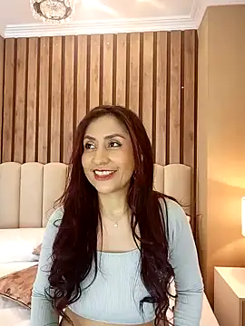 Snapshot of MonicaMoret chatting on 02/01/25, 12:16 MonicaMoret online show from 02/01/25, 12:16