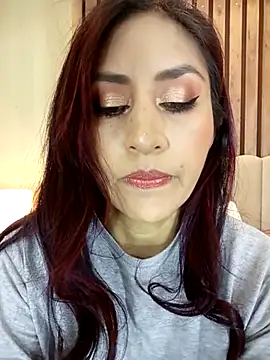 Snapshot of MonicaMoret chatting on 02/22/25, 12:08 MonicaMoret online show from 02/22/25, 12:08