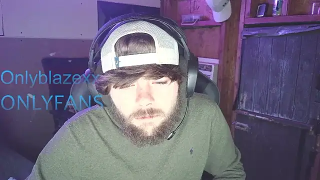 OnlyBlazexx online show from 02/06/26, 03:44