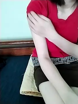 Luxcute286 online show from 03/18/26, 05:10